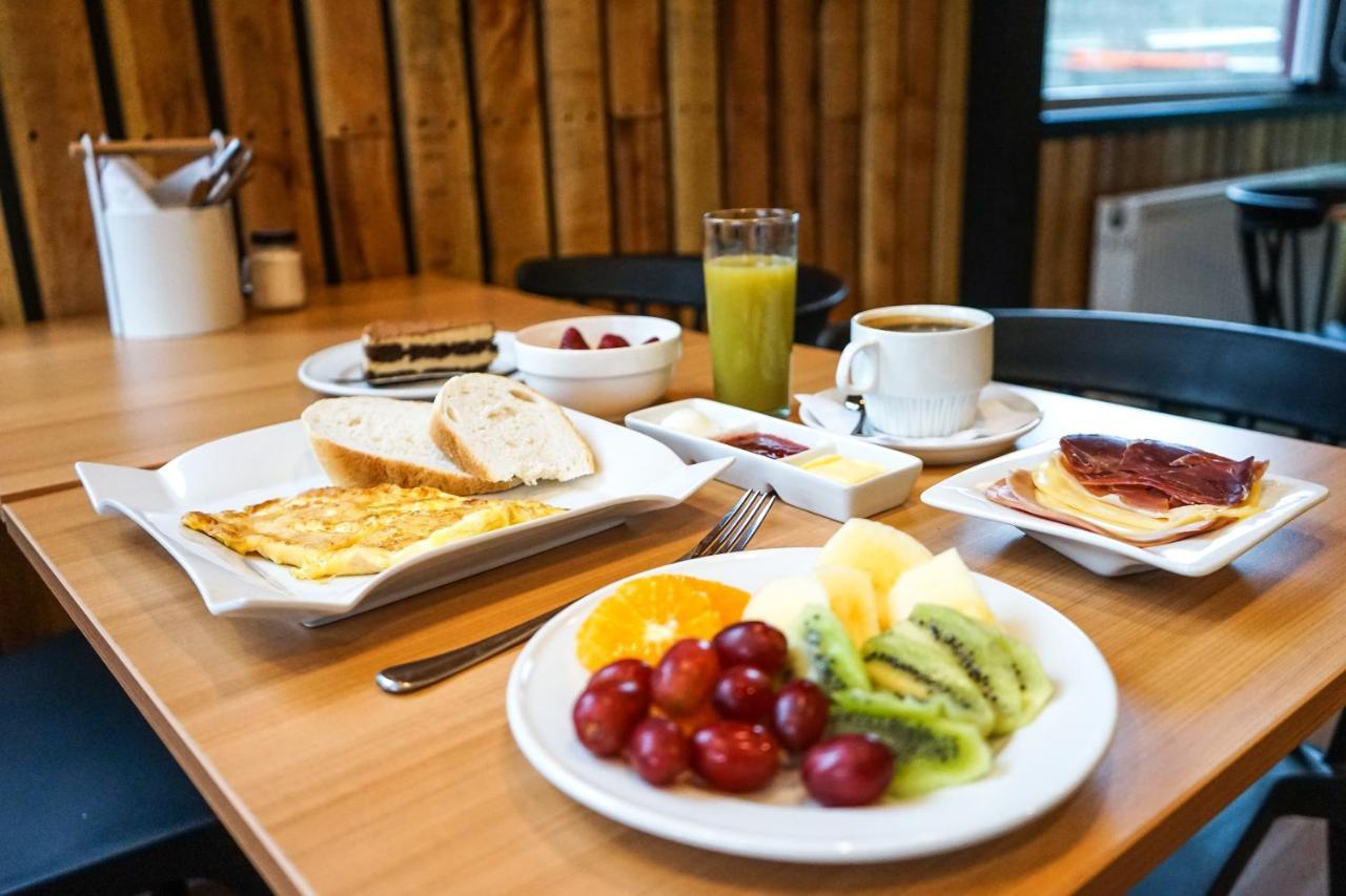 Hotel Boutique Restaurant Kran Kreen Punta Arenas Exterior photo